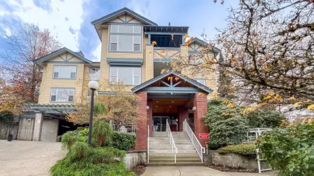 306 5281 Oakmount Crescent, Burnaby, BC, Burnaby — Apartment/Condo for sale