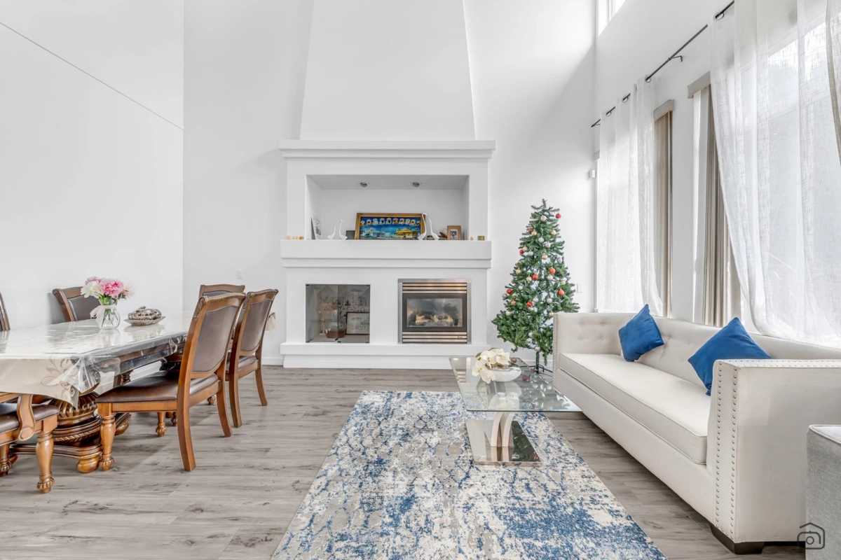 Pantry Photo of 14867 58a Avenue, Surrey, BC