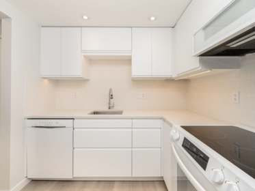 222 7340 Moffatt Road, Richmond, BC, Richmond — Apartment/Condo for sale