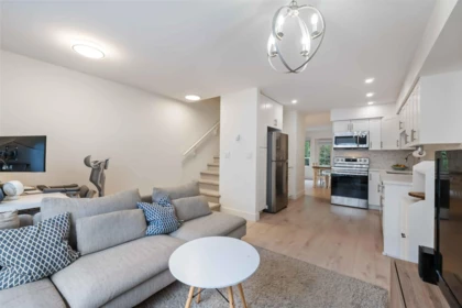 15 15488 101a Avenue, Surrey, BC, Surrey — Townhouse for sale