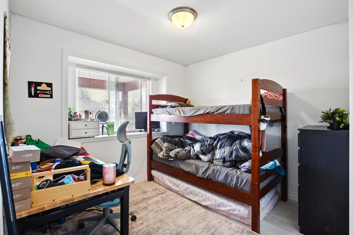 Bedroom 3 Photo of 4316 Hurst Street, Burnaby, BC