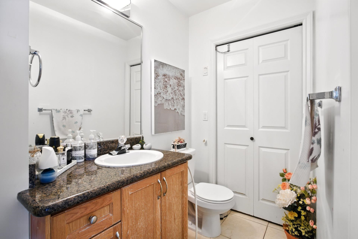 Primary Bathroom Photo of 4316 Hurst Street, Burnaby, BC