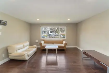 242 E 26th Avenue, Vancouver, BC, Vancouver — Single Family Residence for sale