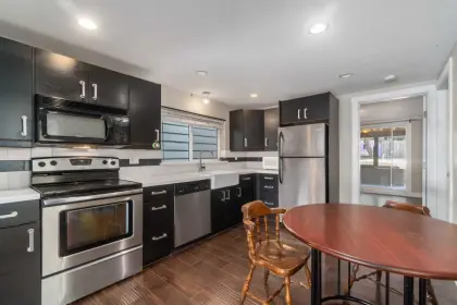 242 E 26th Avenue, Vancouver, BC, Vancouver — Single Family Residence for sale
