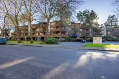 204 7297 Moffatt Road, Richmond, BC, Richmond — Apartment/Condo for sale