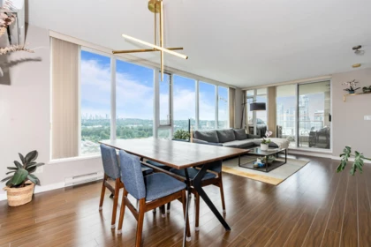 1808 2133 Douglas Road, Burnaby, BC, Burnaby — Apartment/Condo for sale