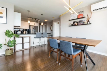 1808 2133 Douglas Road, Burnaby, BC, Burnaby — Apartment/Condo for sale