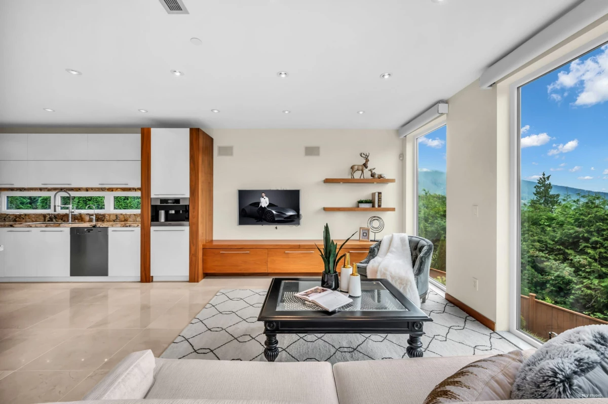Bedroom 2 Photo of 518 Ballantree Place, West Vancouver, BC