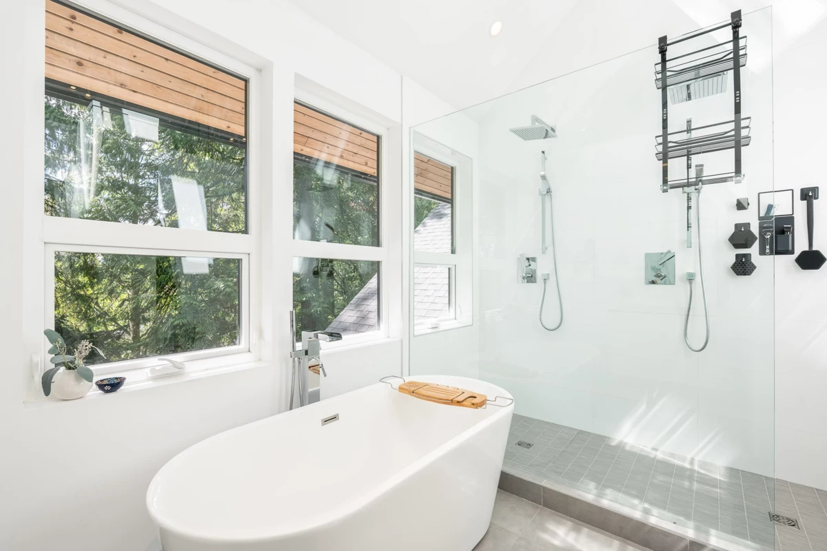 Primary Bedroom Photo of 1197 Tall Tree Lane, North Vancouver, BC