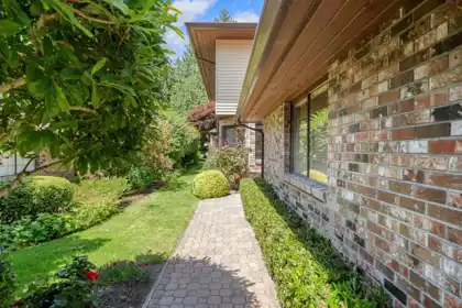 36 1725 Southmere Crescent, Surrey, BC, Surrey — Townhouse for sale