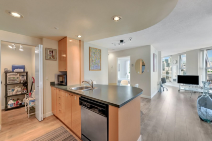 3509 1009 Expo Boulevard, Vancouver, BC, Vancouver — Apartment/Condo for sale