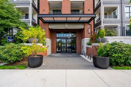 405 9500 Tomicki Avenue, Richmond, BC, Richmond — Apartment/Condo for sale