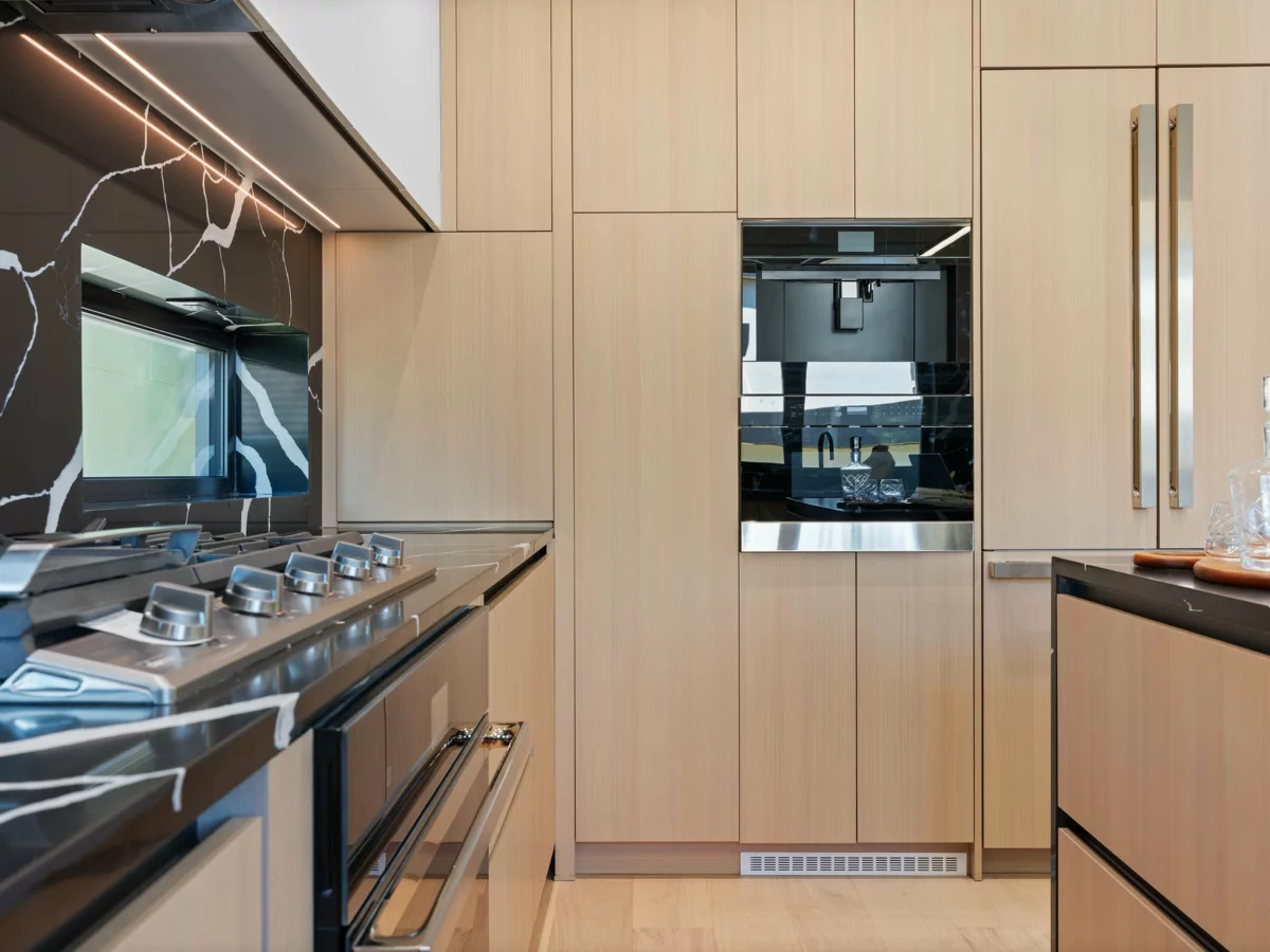 Breakfast Nook Photo of 2111 E 46th Avenue, Vancouver, BC