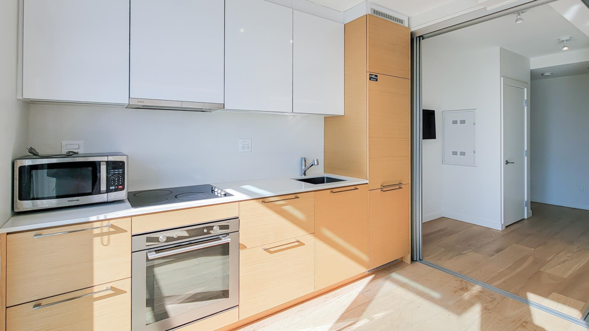 Dining Area Photo of 2501 13438 Central Avenue, Surrey, BC