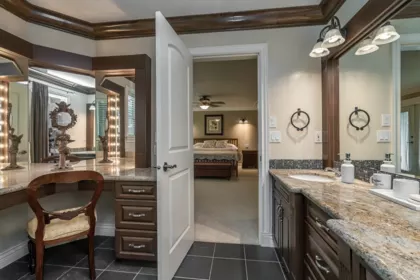 Hallway Photo of 11324 161 Street, Surrey, BC