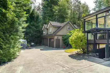 Kitchen Photo of 11324 161 Street, Surrey, BC