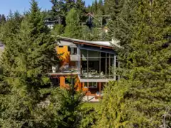 7452 Treetop Lane, Whistler, BC