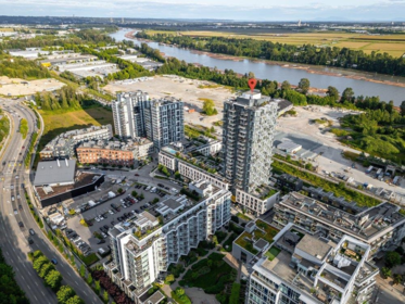 2102 3538 Sawmill Crescent, Vancouver, BC, Vancouver — Apartment/Condo for sale