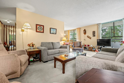 404 3737 Bartlett Court, Burnaby, BC, Burnaby — Apartment/Condo for sale