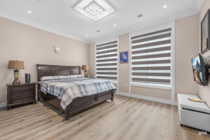 Hallway Photo of 9248 124 Street, Surrey, BC