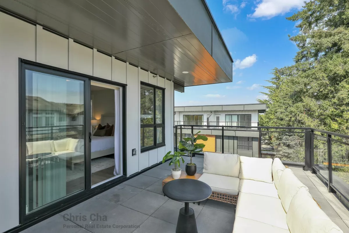 Basement Recreation Room Photo of 8 20926 83 Avenue, Langley, BC