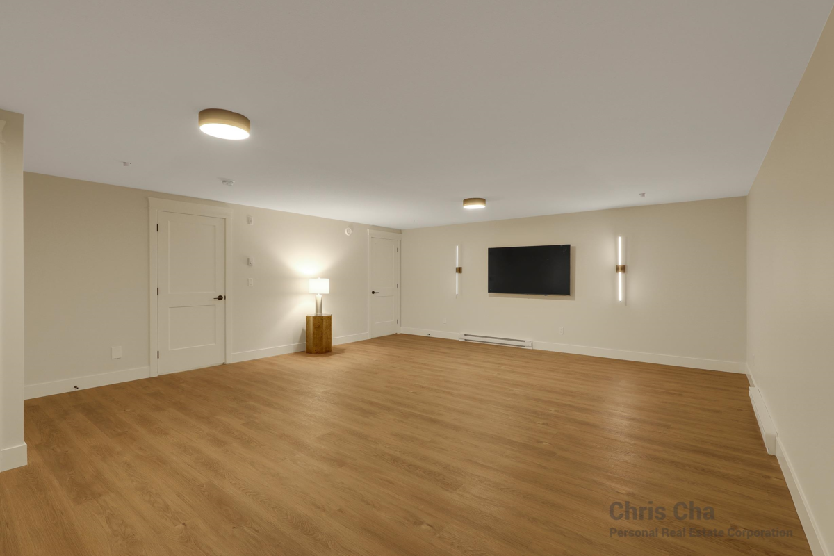 Front Yard Photo of 8 20926 83 Avenue, Langley, BC