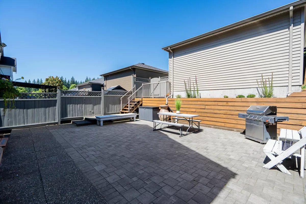 Entry Foyer Photo of 3381 Watkins Avenue, Coquitlam, BC