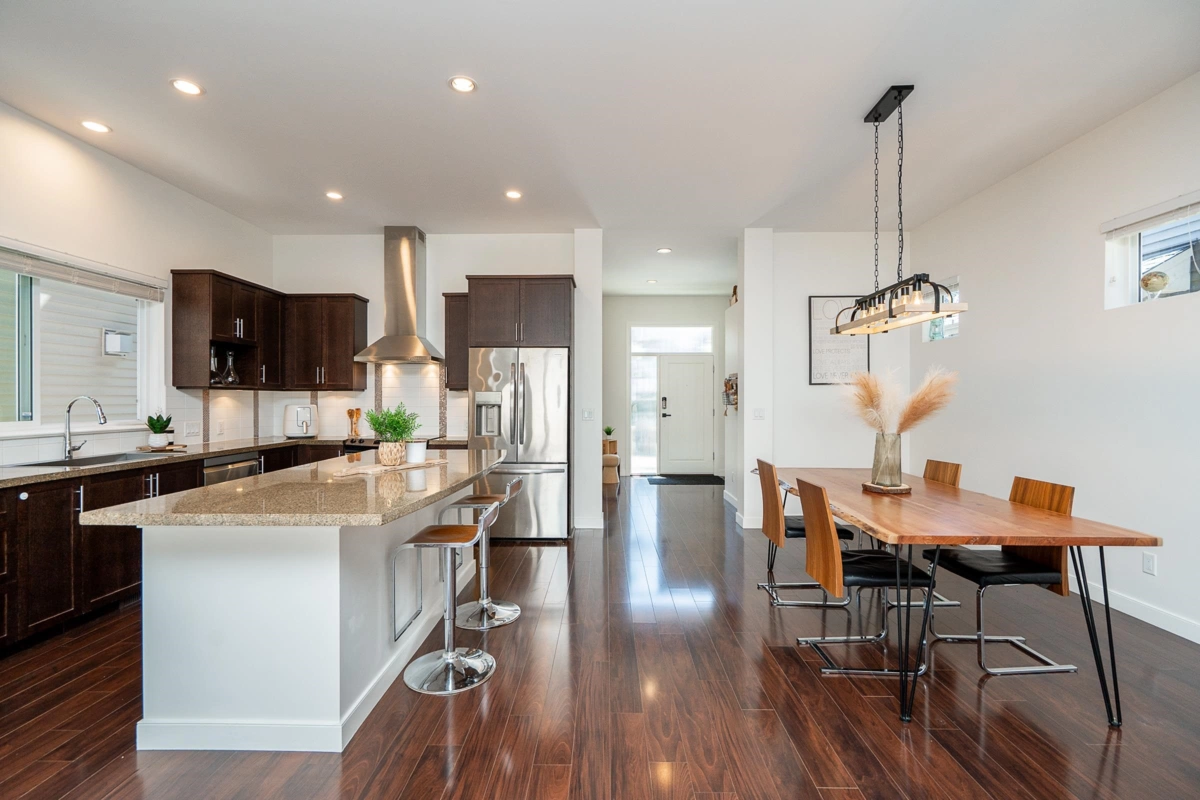 Kitchen Photo of 3381 Watkins Avenue, Coquitlam, BC