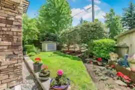 105 15195 36th Avenue, Surrey, BC