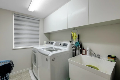 Primary Bathroom Photo of 1210 Salter Street, New Westminster, BC