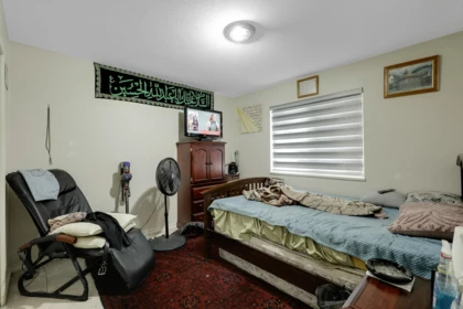 Primary Bedroom Photo of 1210 Salter Street, New Westminster, BC