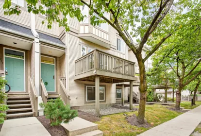 113 3880 Westminster Highway, Richmond, BC, Richmond — Townhouse for sale