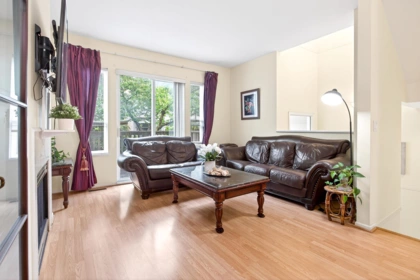 Kitchen Photo of 113 3880 Westminster Highway, Richmond, BC