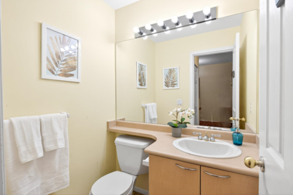 Office / Den Photo of 113 3880 Westminster Highway, Richmond, BC