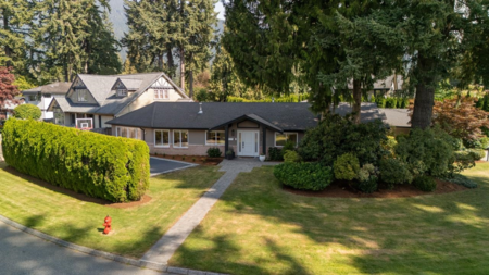 4168 Sunset Boulevard, North Vancouver, BC, North Vancouver — Single Family Residence for sale