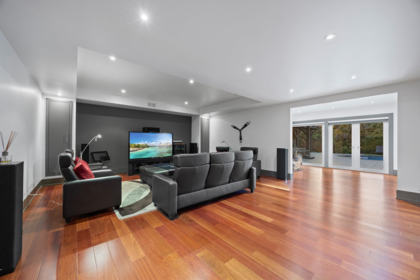 Outdoor Deck Photo of 2737 Crescent Drive, Surrey, BC