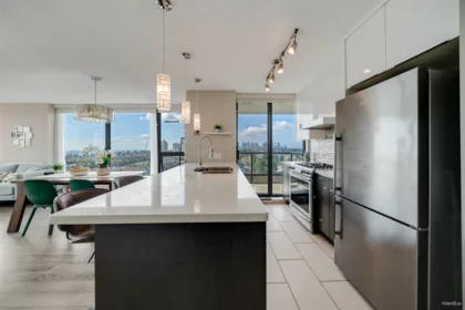 1502 7108 Collier Street, Burnaby, BC, Burnaby — Apartment/Condo for sale