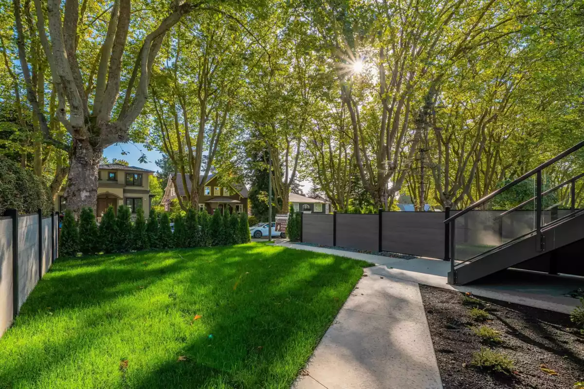 Backyard Photo of 3847 W 26th Avenue, Vancouver, BC