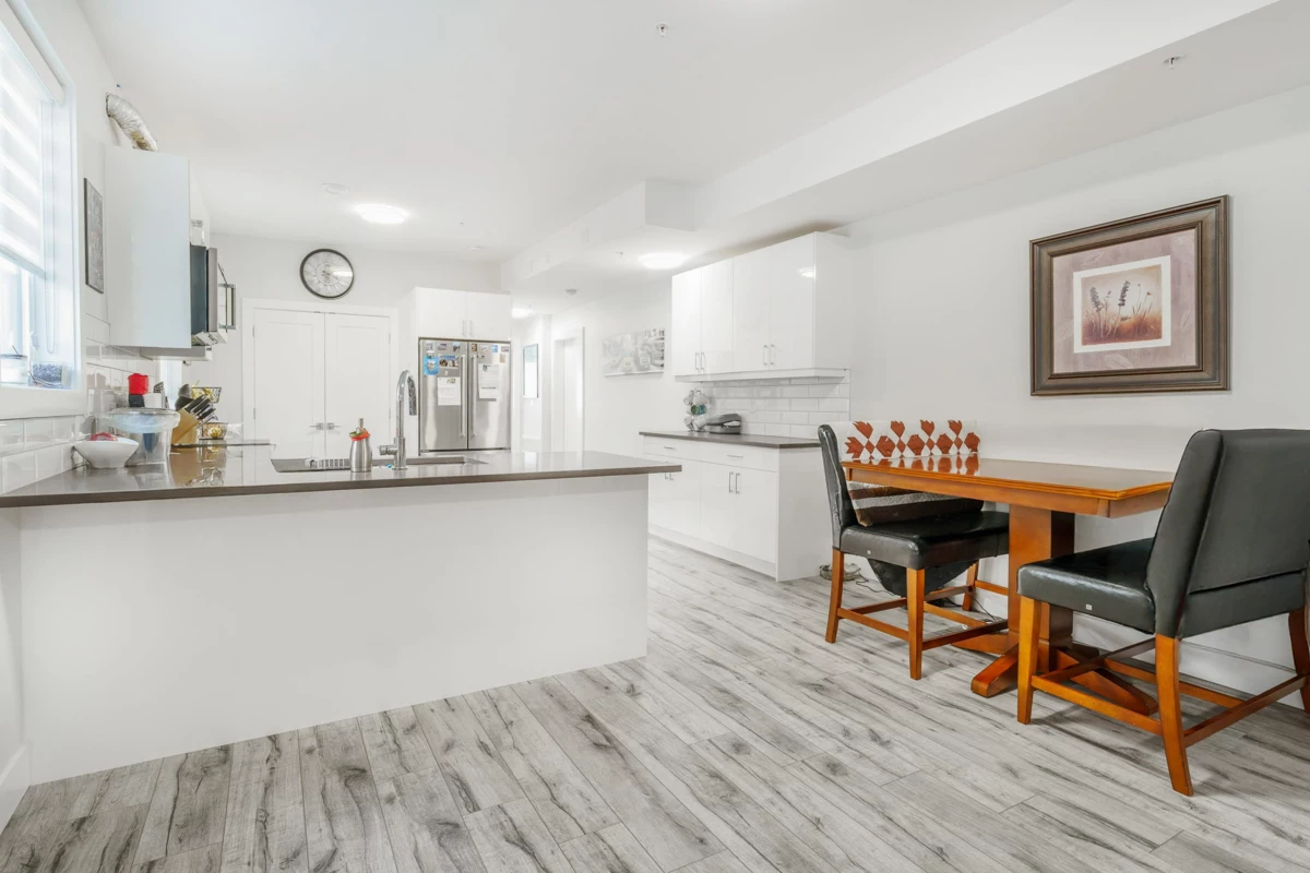 Hallway Photo of 35257 Ewert Avenue, Mission, BC