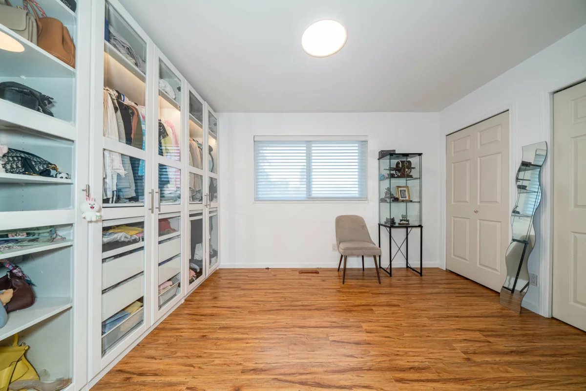 Backyard Photo of 5180 Chetwynd Avenue, Richmond, BC