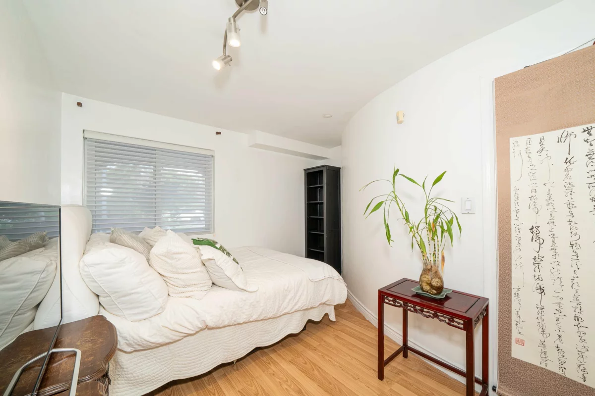 Guest Bathroom Photo of 5180 Chetwynd Avenue, Richmond, BC