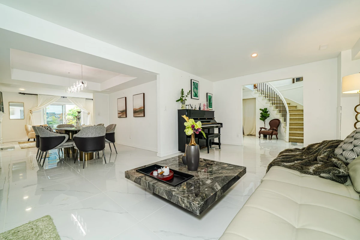 Kitchen Photo of 5180 Chetwynd Avenue, Richmond, BC
