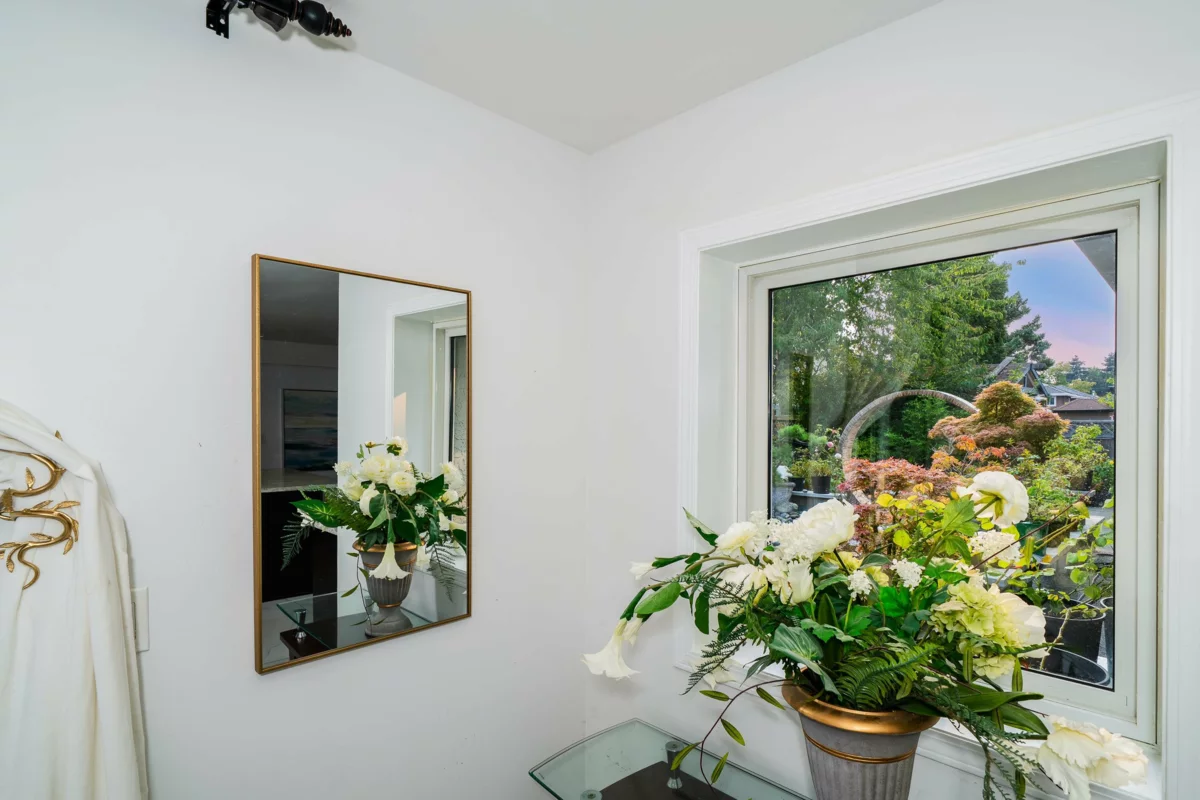 Primary Bathroom Photo of 5180 Chetwynd Avenue, Richmond, BC