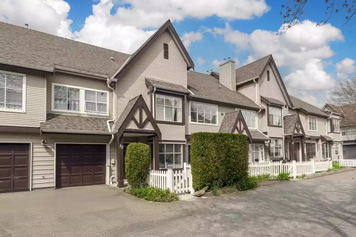 Exterior Front Photo of 32 12099 237 Street, Maple Ridge, BC