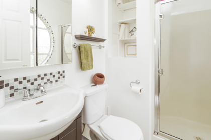 Laundry Room Photo of 32 12099 237 Street, Maple Ridge, BC