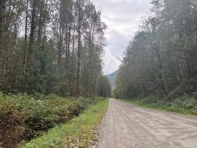 Family Room Photo of DL990 NW Magee Road, Squamish, BC