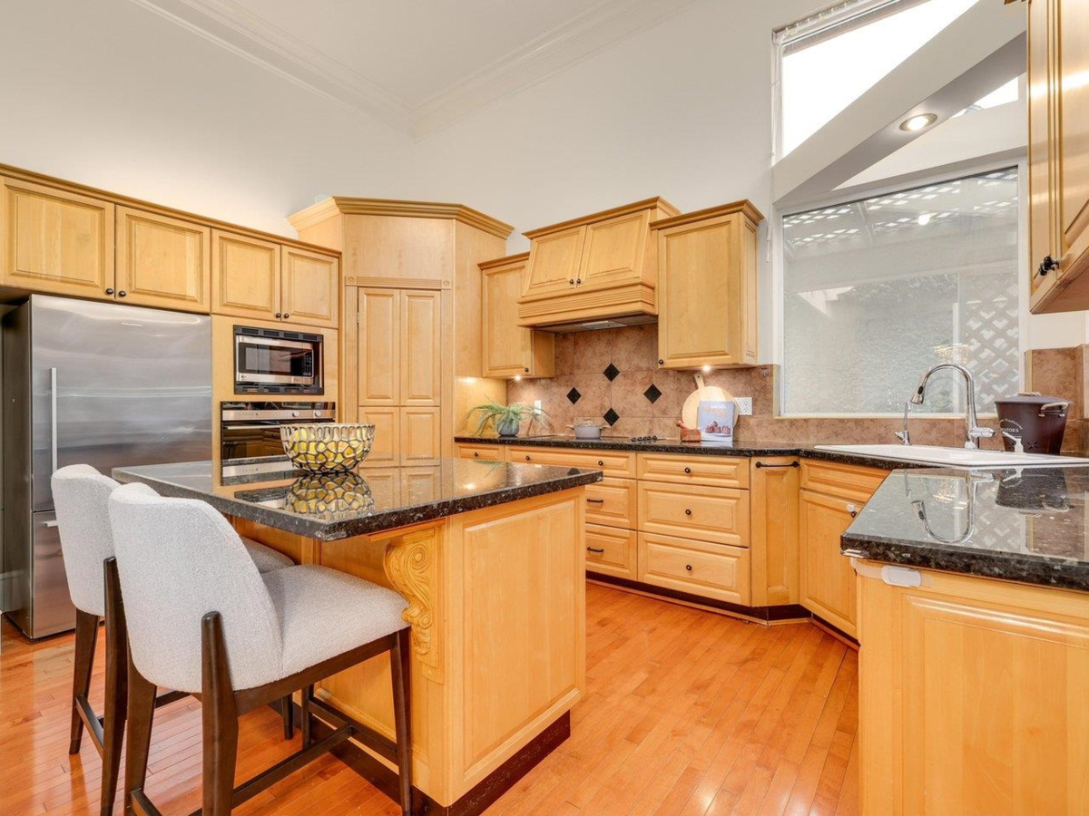 Primary Bathroom Photo of 3505 Morgan Creek Way, Surrey, BC