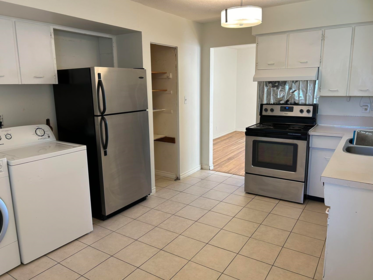 Primary Bedroom Photo of 8427- 8431 Shaughnessy Street, Vancouver, BC