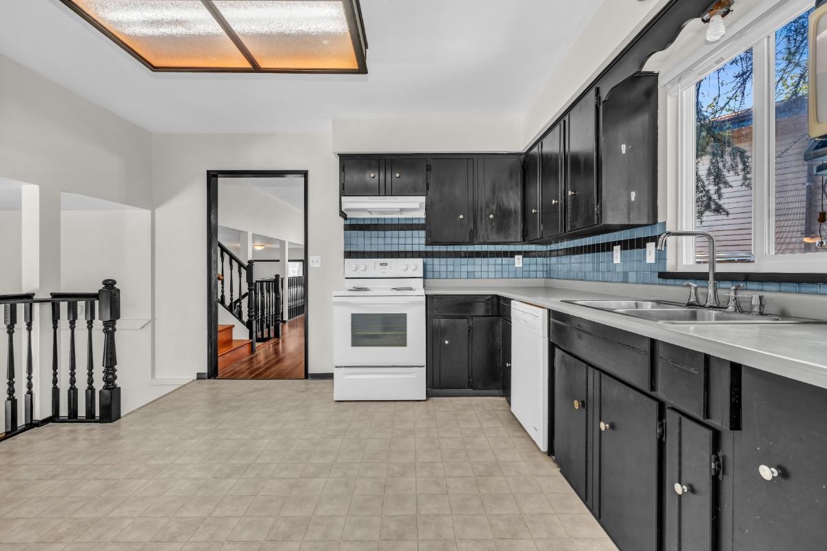 Bedroom 3 Photo of 13363 65a Avenue, Surrey, BC