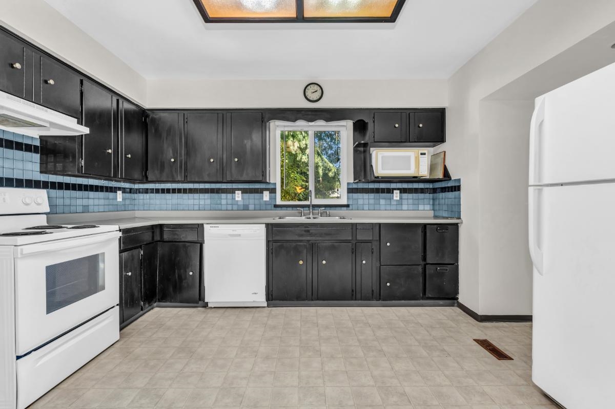 Bedroom 4 Photo of 13363 65a Avenue, Surrey, BC